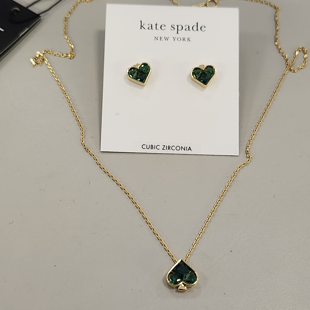 NWT Kate Spade Green Gold Cubic Zirconia Spade Mini Pendant & Earrings Set